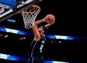 魔术复出首战，狂砍50分状态火爆，76人成为焦点！