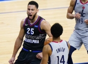 76人狂砍引发争议分，西蒙斯迎来新赛季高光！