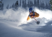 败北引发热议！Doinb在勇士比赛中重返赛场比赛高潮迭起