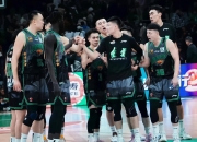 紧张局势白热化，球队关键时刻迎来胜利的简单介绍